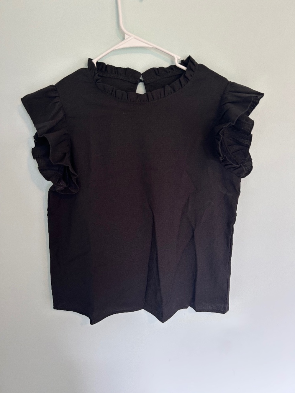 Black Ruffle Sleeve Blouse 🖤